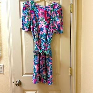 Lily Pulitzer Dress. Multi Colored Size L Runs a Size Small. New with Tags